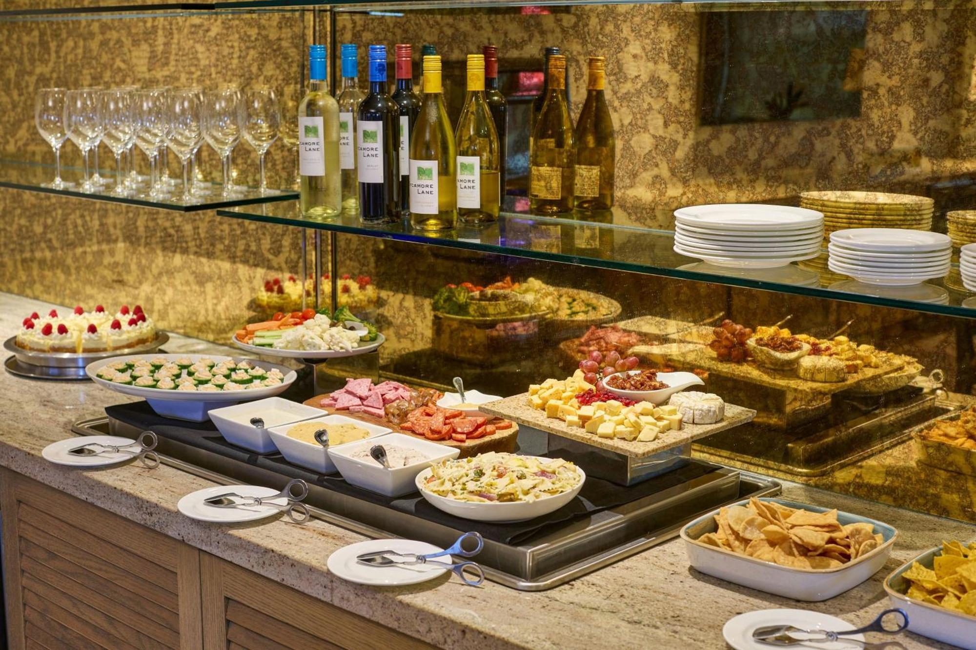 The Henry, Autograph Collection Hotel Dearborn Ngoại thất bức ảnh