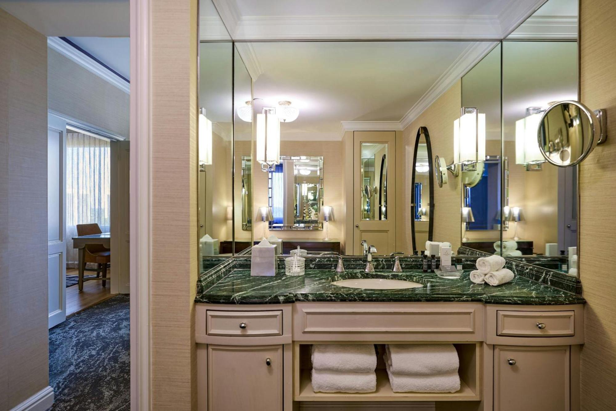 The Henry, Autograph Collection Hotel Dearborn Ngoại thất bức ảnh