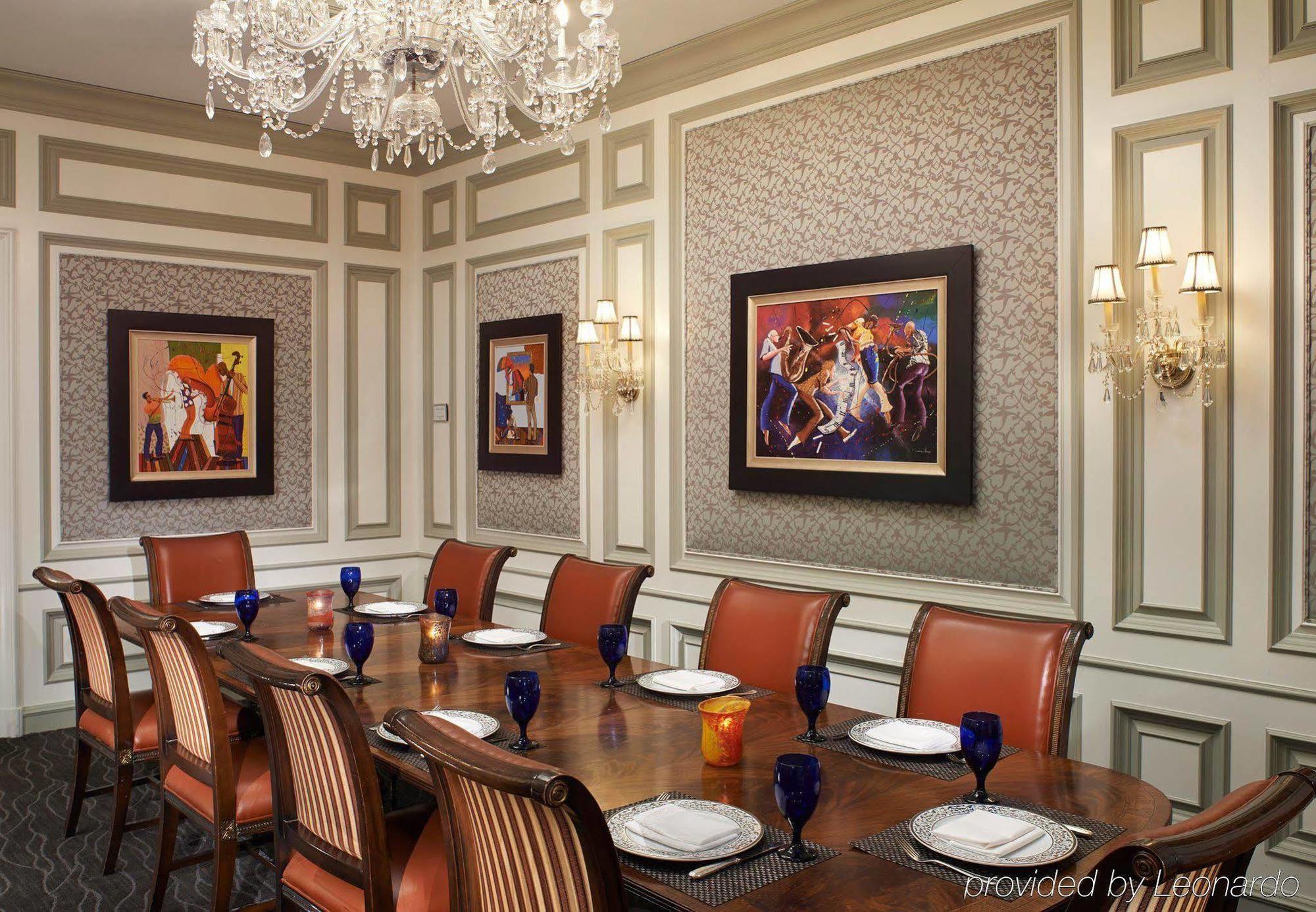 The Henry, Autograph Collection Hotel Dearborn Ngoại thất bức ảnh