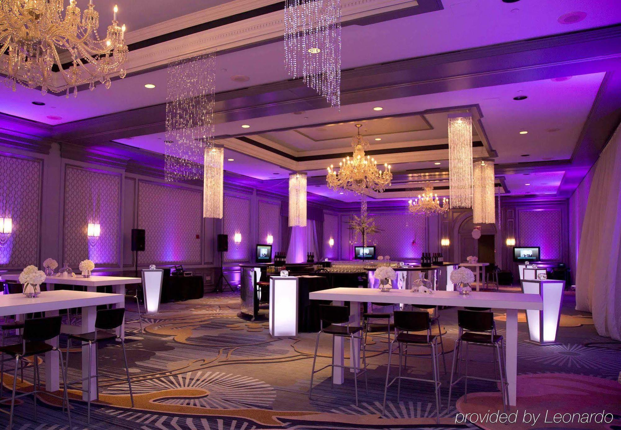 The Henry, Autograph Collection Hotel Dearborn Ngoại thất bức ảnh